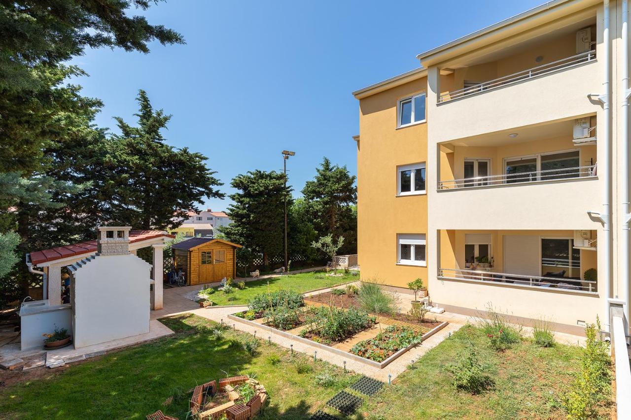 J&e Apartment *