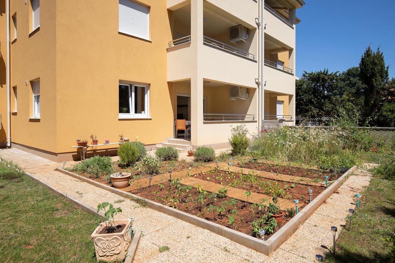 J&e Apartment *